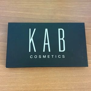 KAB Cosmetics Day + Night Eyeshadow Pallet